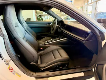 PORSCHE 911 992 Carrera AERO-Kit  MARTINI  SAA  MY25