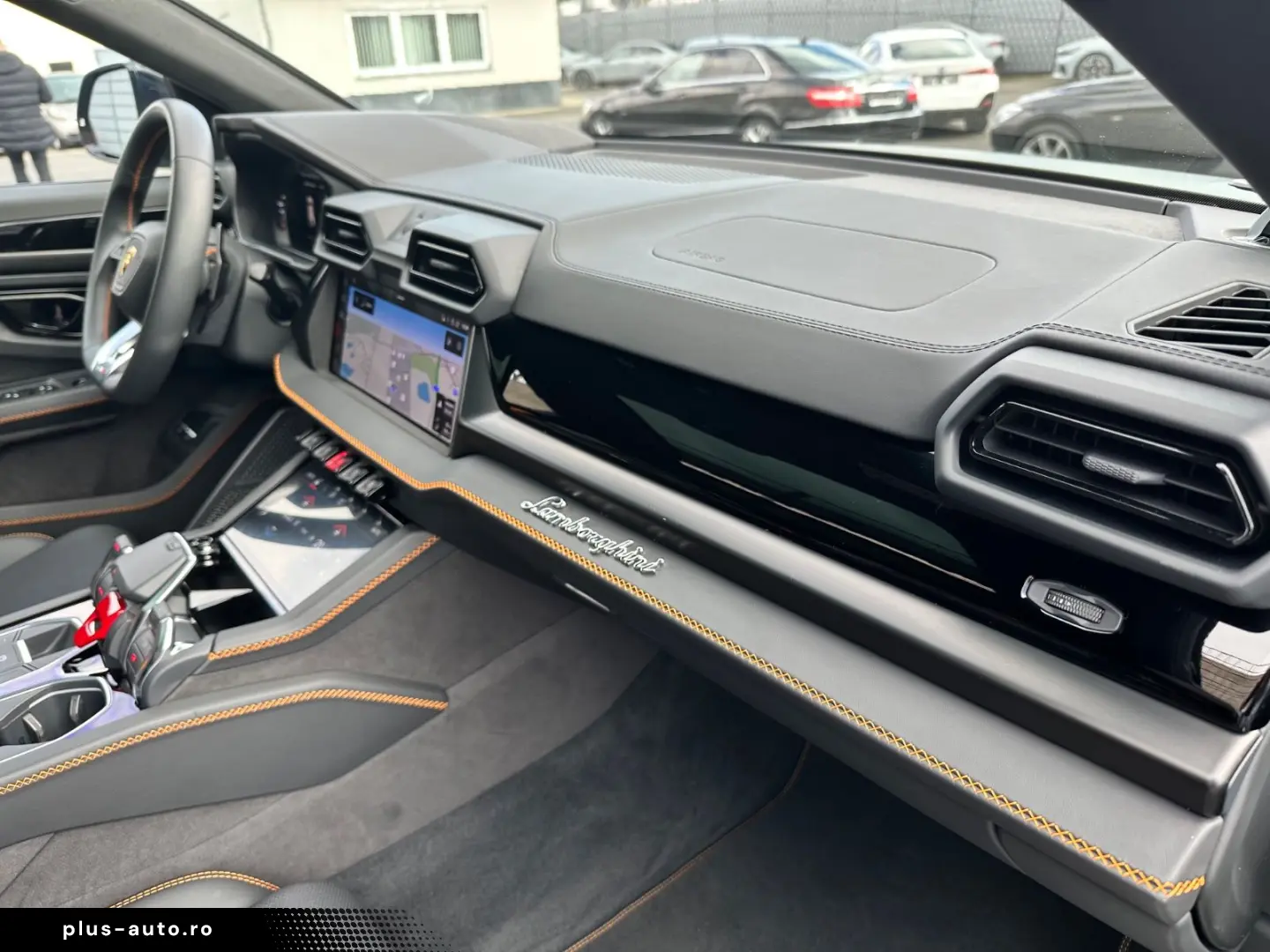 LAMBORGHINI Urus 4.0 V8  SE HYBRID STYLE-PACKAGE PANO 23-ZOL