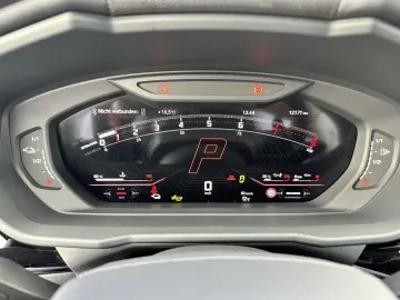 LAMBORGHINI Urus 4.0 V8  SE HYBRID STYLE-PACKAGE PANO 23-ZOL