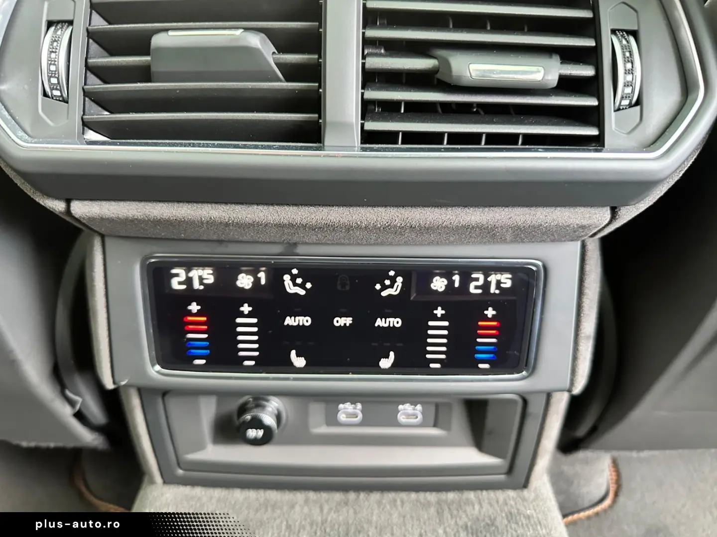 LAMBORGHINI Urus 4.0 V8  SE HYBRID STYLE-PACKAGE PANO 23-ZOL