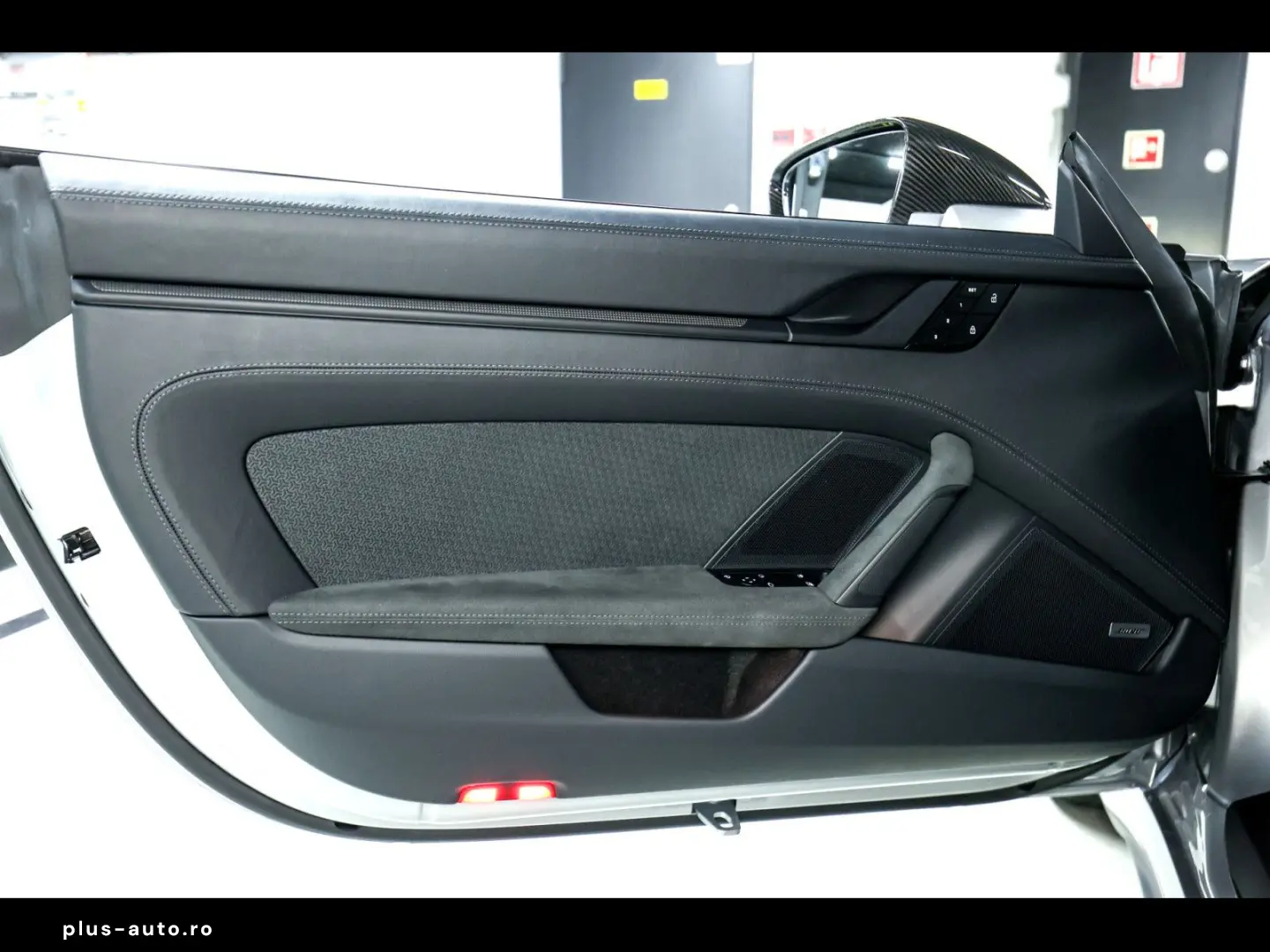 PORSCHE 992 .2 911 CARRERA GTS COUPE PDK SPORTDESIGN CAR