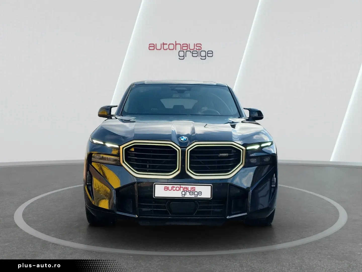 BMW XM Soft-Close Bowers&Wilkins 360  23