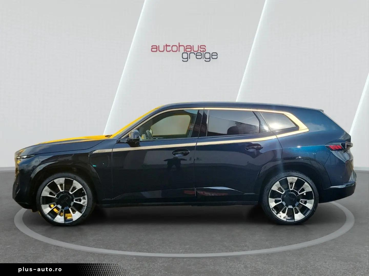 BMW XM Soft-Close Bowers&Wilkins 360  23