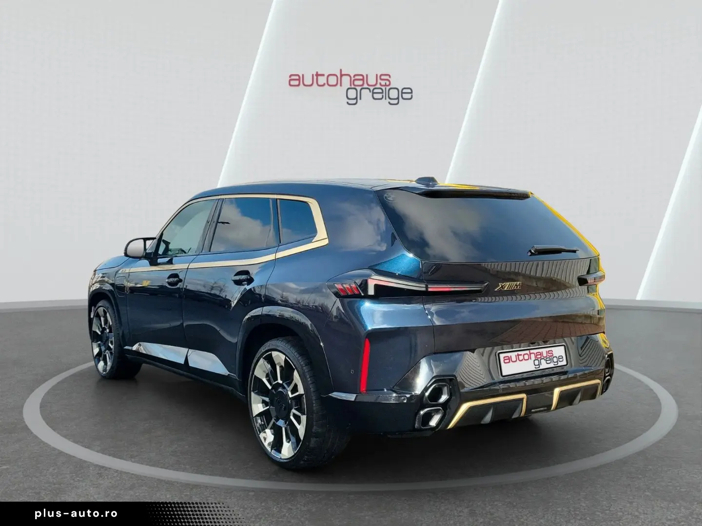 BMW XM Soft-Close Bowers&Wilkins 360  23