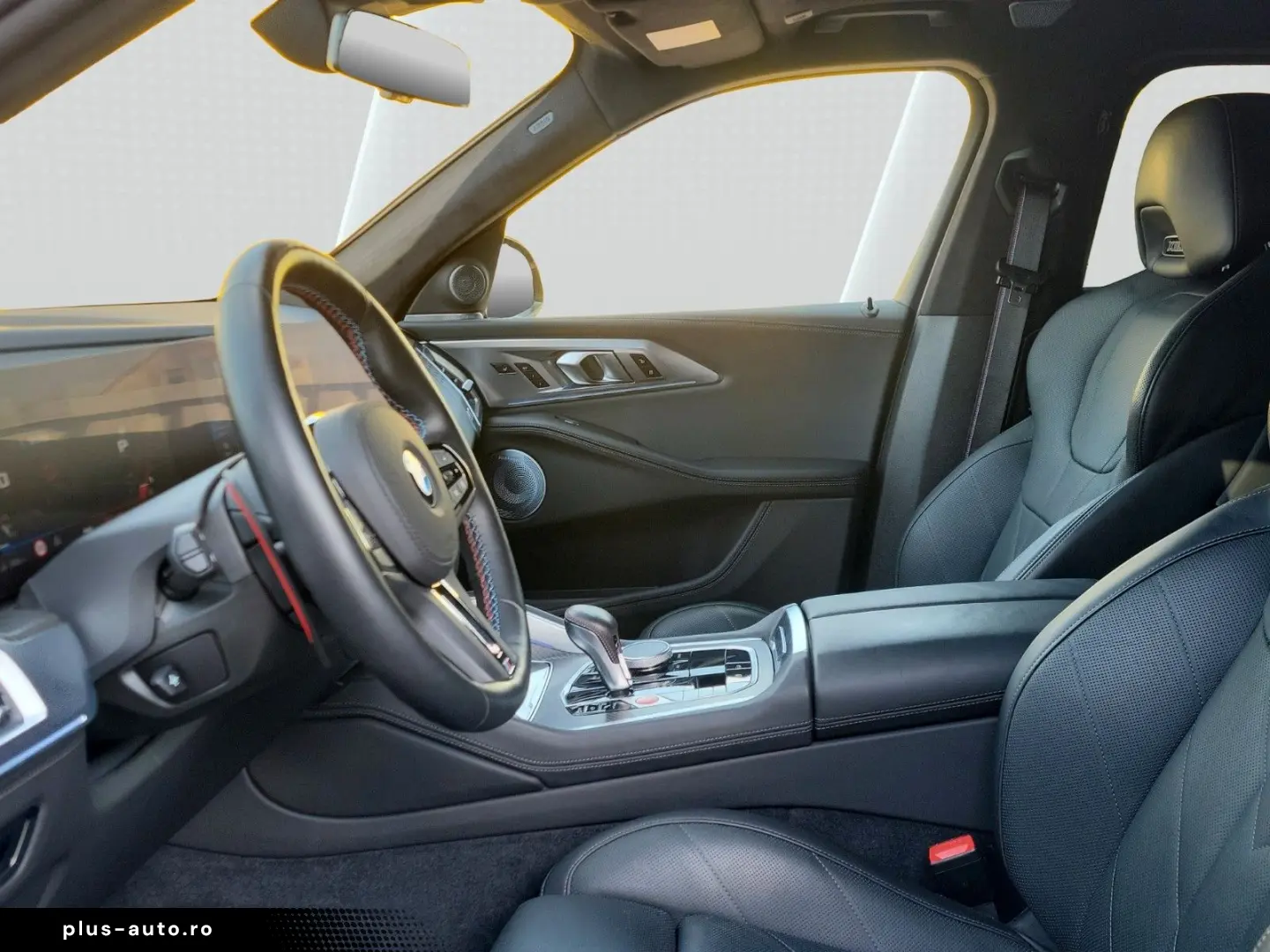 BMW XM Soft-Close Bowers&Wilkins 360  23