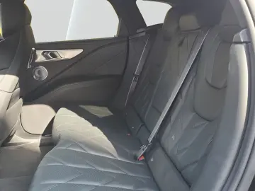 BMW XM Soft-Close Bowers&Wilkins 360  23