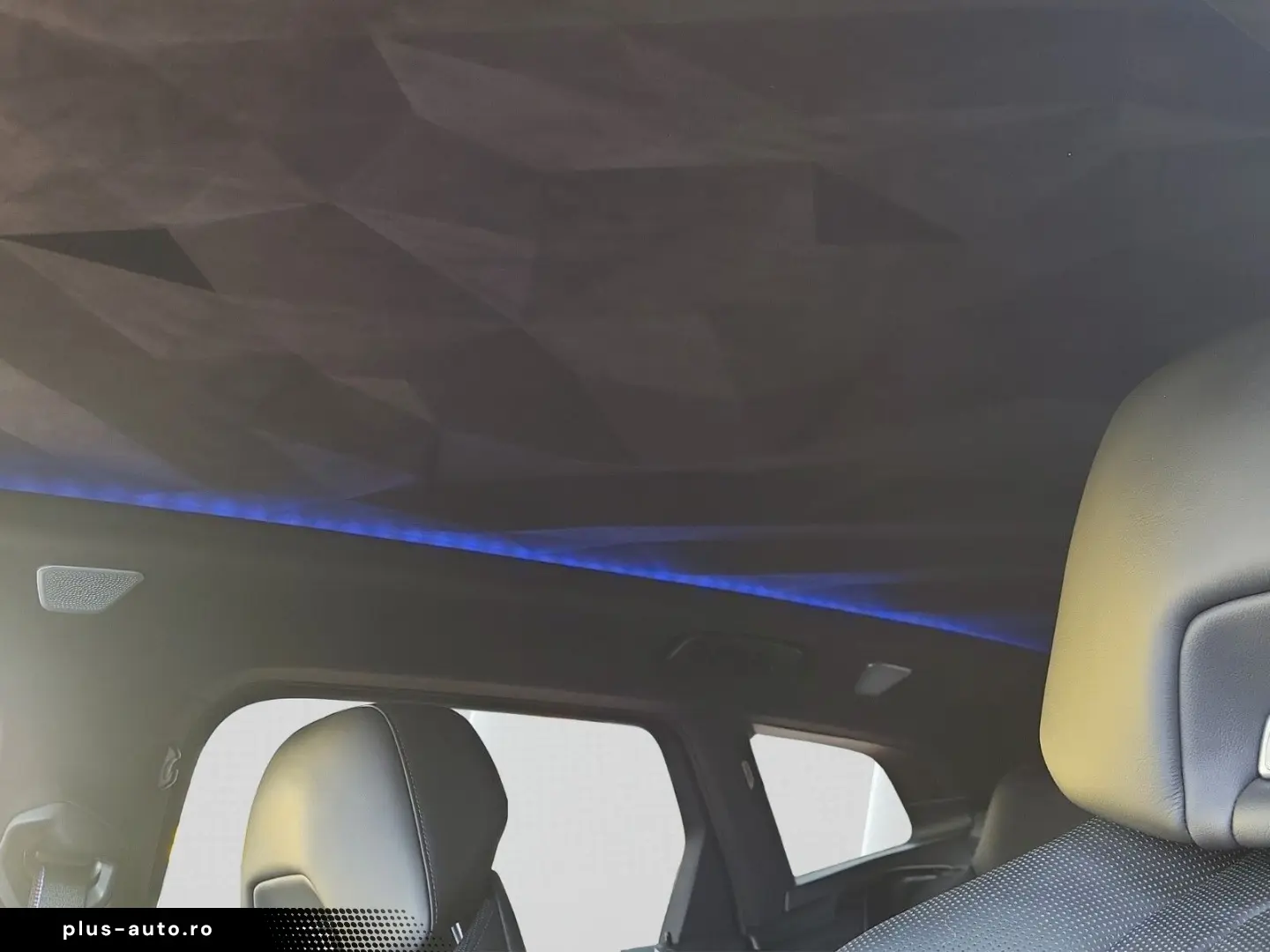 BMW XM Soft-Close Bowers&Wilkins 360  23