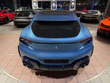 FERRARI Purosangue V12 FULL-CARBON-BLUE PANORAMA