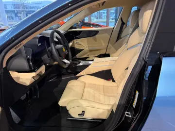 FERRARI Purosangue V12 FULL-CARBON-BLUE PANORAMA