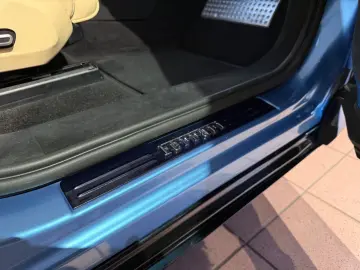 FERRARI Purosangue V12 FULL-CARBON-BLUE PANORAMA