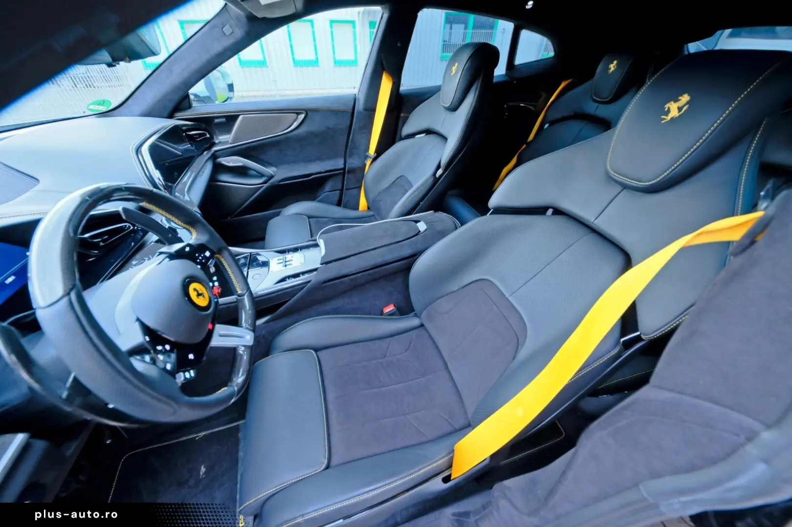 FERRARI Purosangue-SPECIAL COLOUR-FULL CARBON-PANO