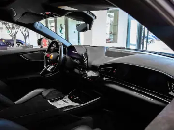 FERRARI Purosangue ~Ferrari Munsterhuis~