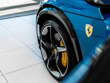 FERRARI Purosangue ~Ferrari Munsterhuis~