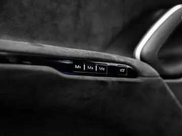 FERRARI Purosangue ~Ferrari Munsterhuis~