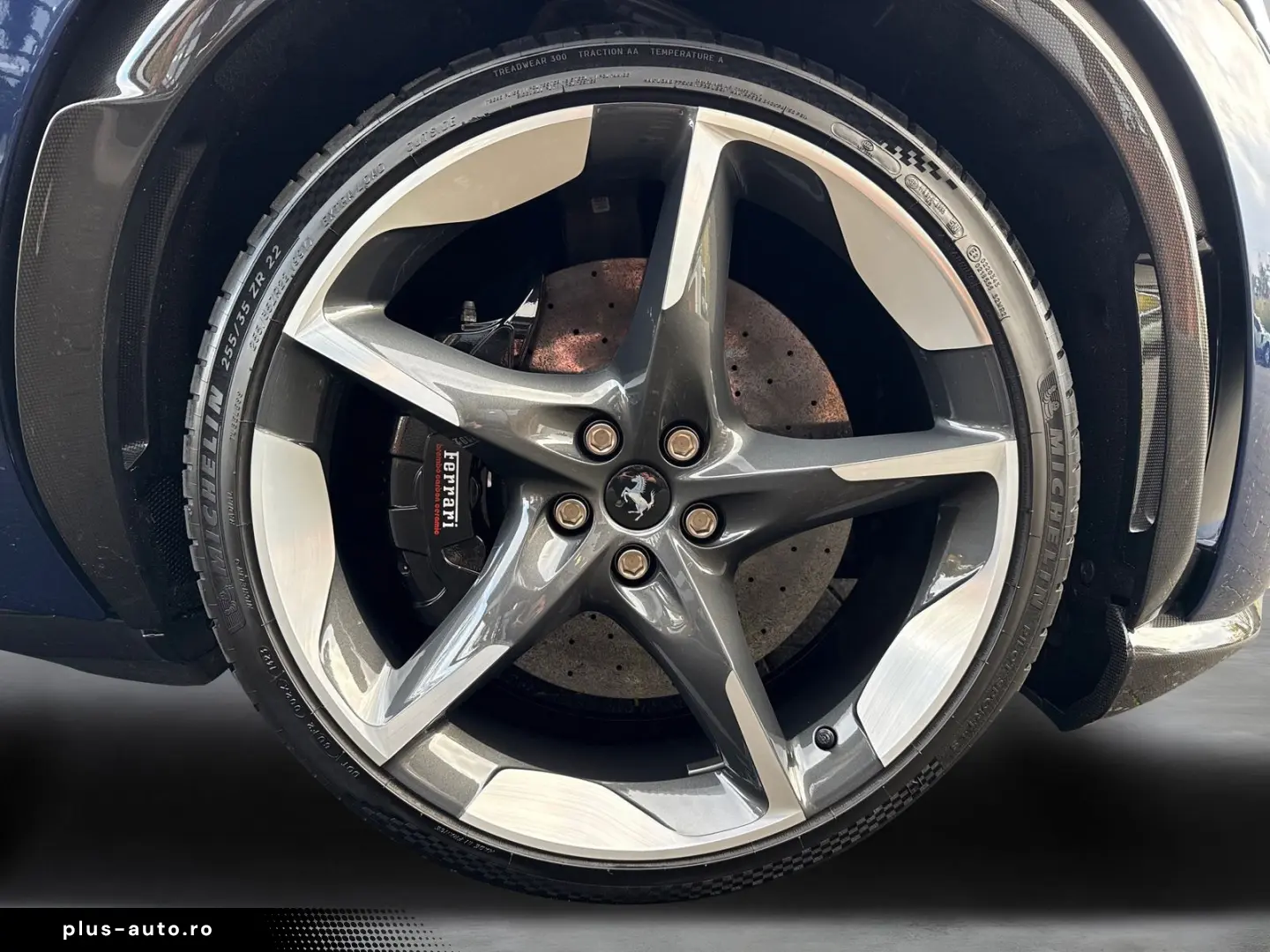 FERRARI Purosangue  Embleme HiFi PDC Klima Leder