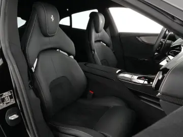 FERRARI Purosangue Full Carbon  Massage Ventilated Seats
