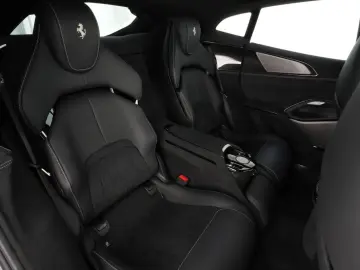 FERRARI Purosangue Full Carbon  Massage Ventilated Seats