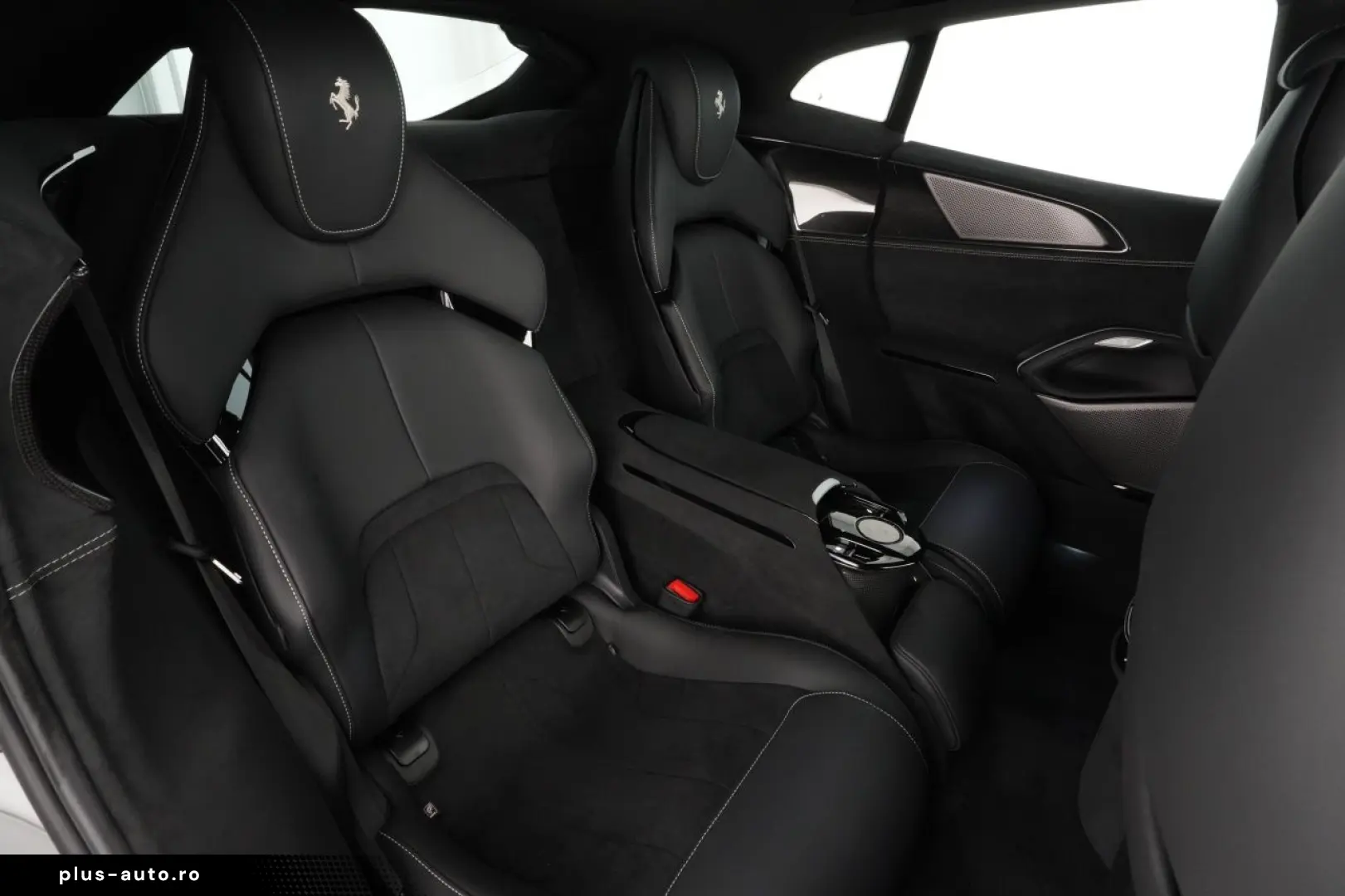 FERRARI Purosangue Full Carbon  Massage Ventilated Seats