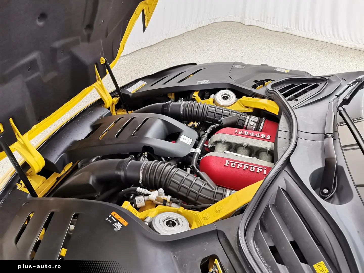 FERRARI Purosangue 6.5 V12 Matrix Lift 360  Massage