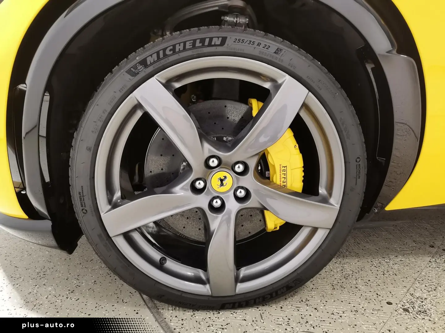 FERRARI Purosangue 6.5 V12 Matrix Lift 360  Massage