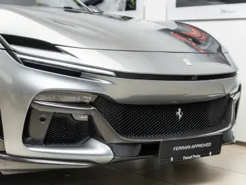 FERRARI Purosangue V12 DCT 4WD