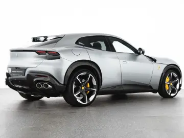 FERRARI Purosangue V12 DCT 4WD