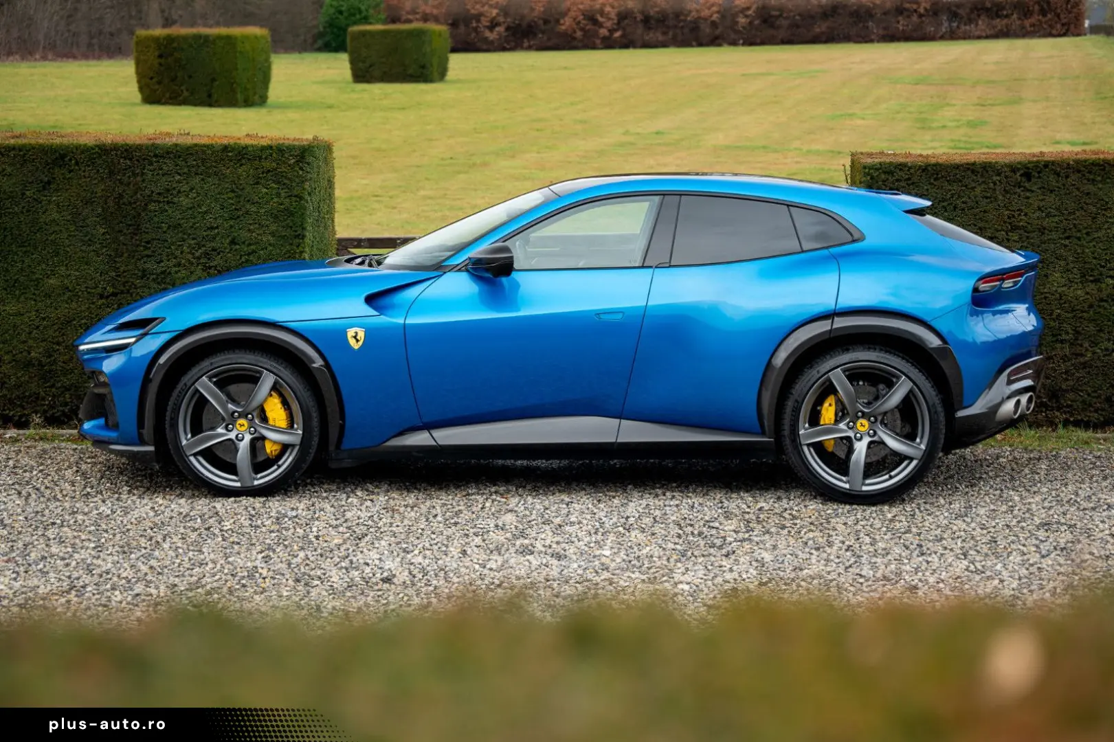 FERRARI Purosangue V12 6.5l   1 Owner