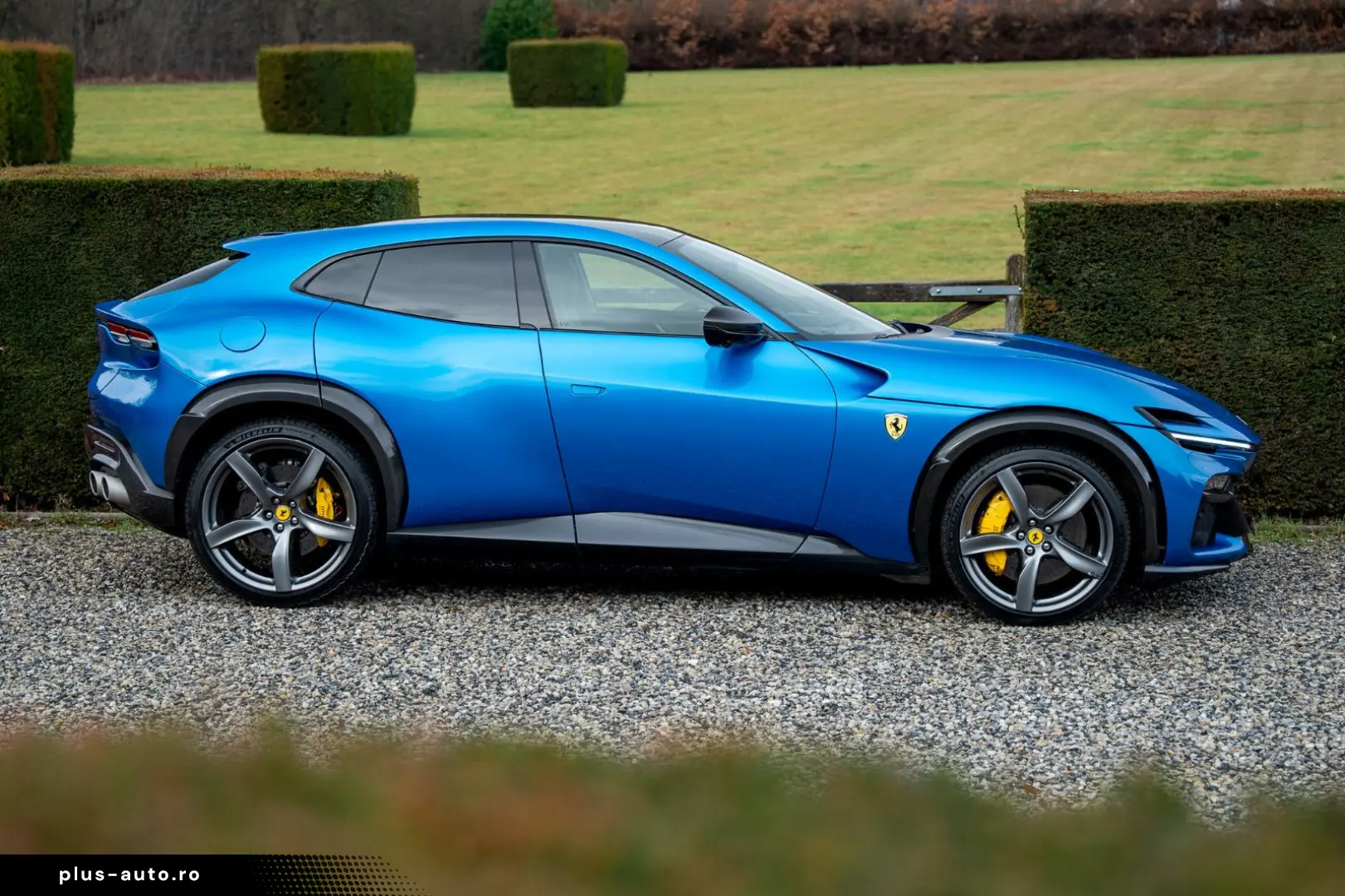 FERRARI Purosangue V12 6.5l   1 Owner