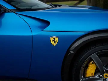 FERRARI Purosangue V12 6.5l   1 Owner