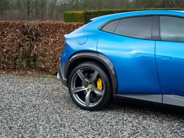 FERRARI Purosangue V12 6.5l   1 Owner