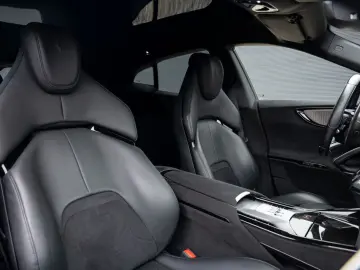 FERRARI Purosangue V12 6.5l   1 Owner