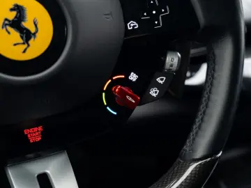 FERRARI Purosangue V12 6.5l   1 Owner