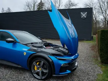 FERRARI Purosangue V12 6.5l   1 Owner