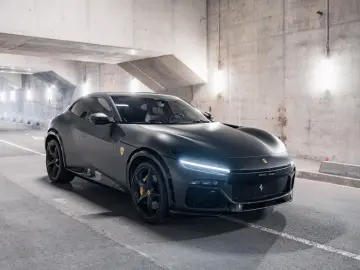 FERRARI Purosangue V12 DCT 4WD