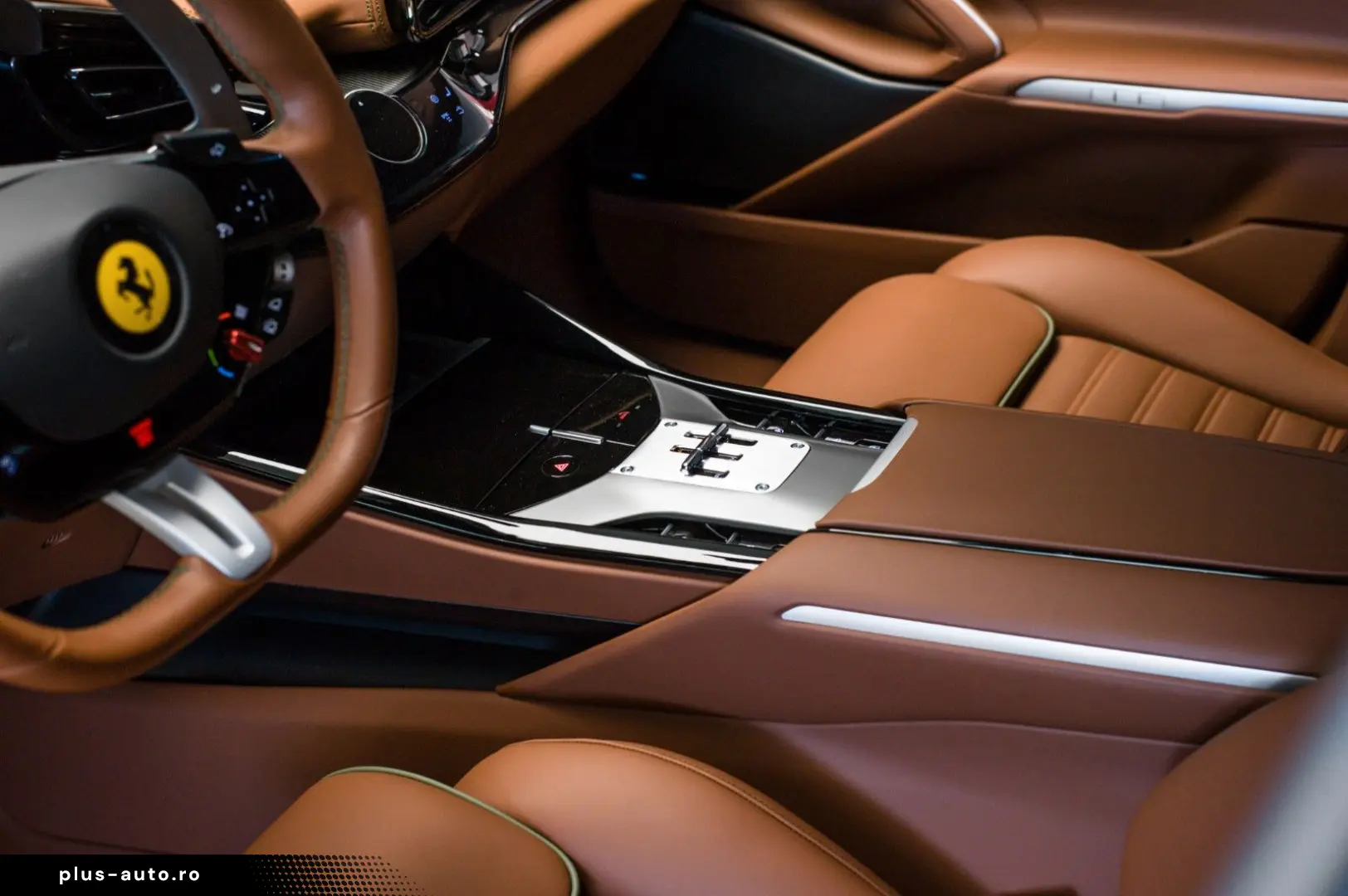 FERRARI Purosangue V12 DCT 4WD