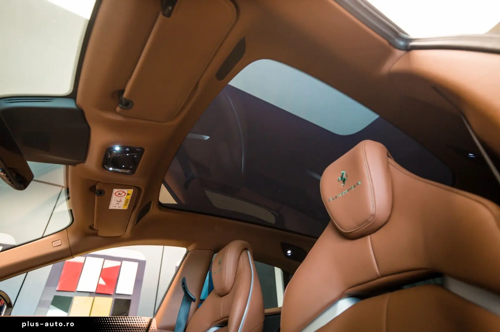 FERRARI Purosangue V12 DCT 4WD