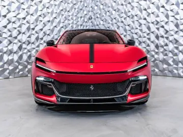 FERRARI Purosangue Cuoio Carbon