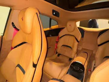 FERRARI Purosangue carbon 360  ventil & mass seats