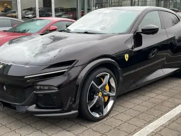 FERRARI Purosangue NUOVO NERO F175 COLOR CARBON OUT INS