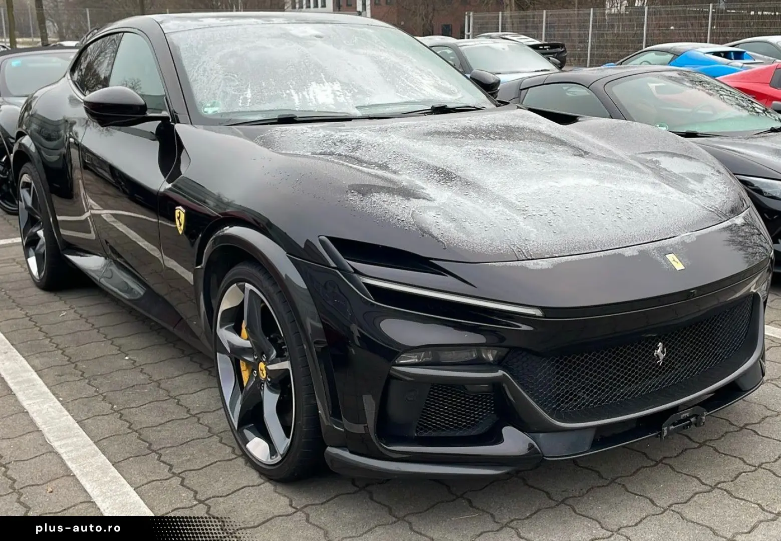 FERRARI Purosangue NUOVO NERO F175 COLOR CARBON OUT INS