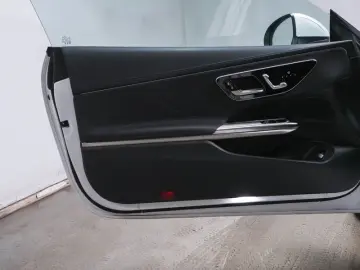 MERCEDES-BENZ CLE 180 Coupé AMG Line