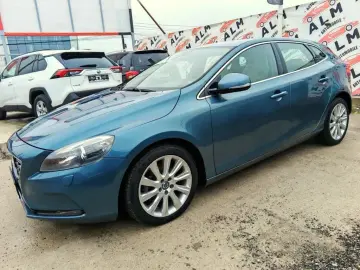 Volvo V40 Summum Diesel RATE GARANTIE