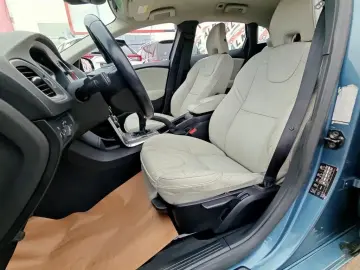 Volvo V40 Summum Diesel RATE GARANTIE