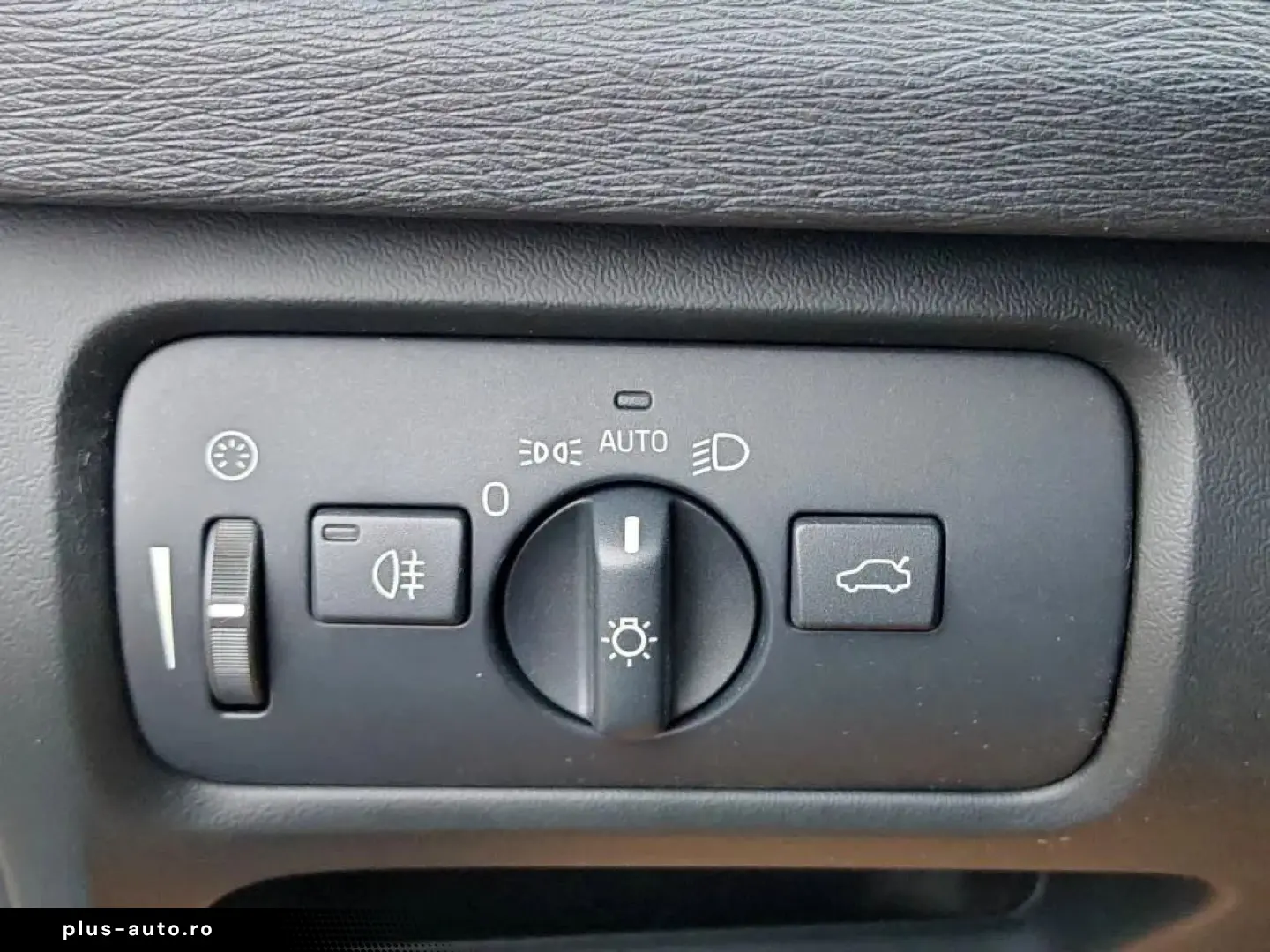 Volvo V40 Summum Diesel RATE GARANTIE