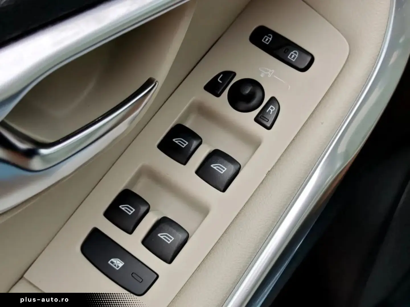 Volvo V40 Summum Diesel RATE GARANTIE