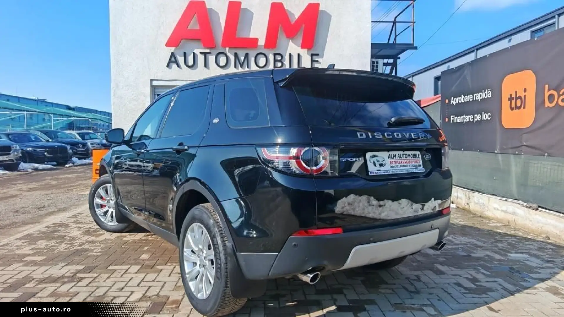 Land-Rover Discovery-Sport