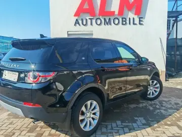 Land-Rover Discovery-Sport