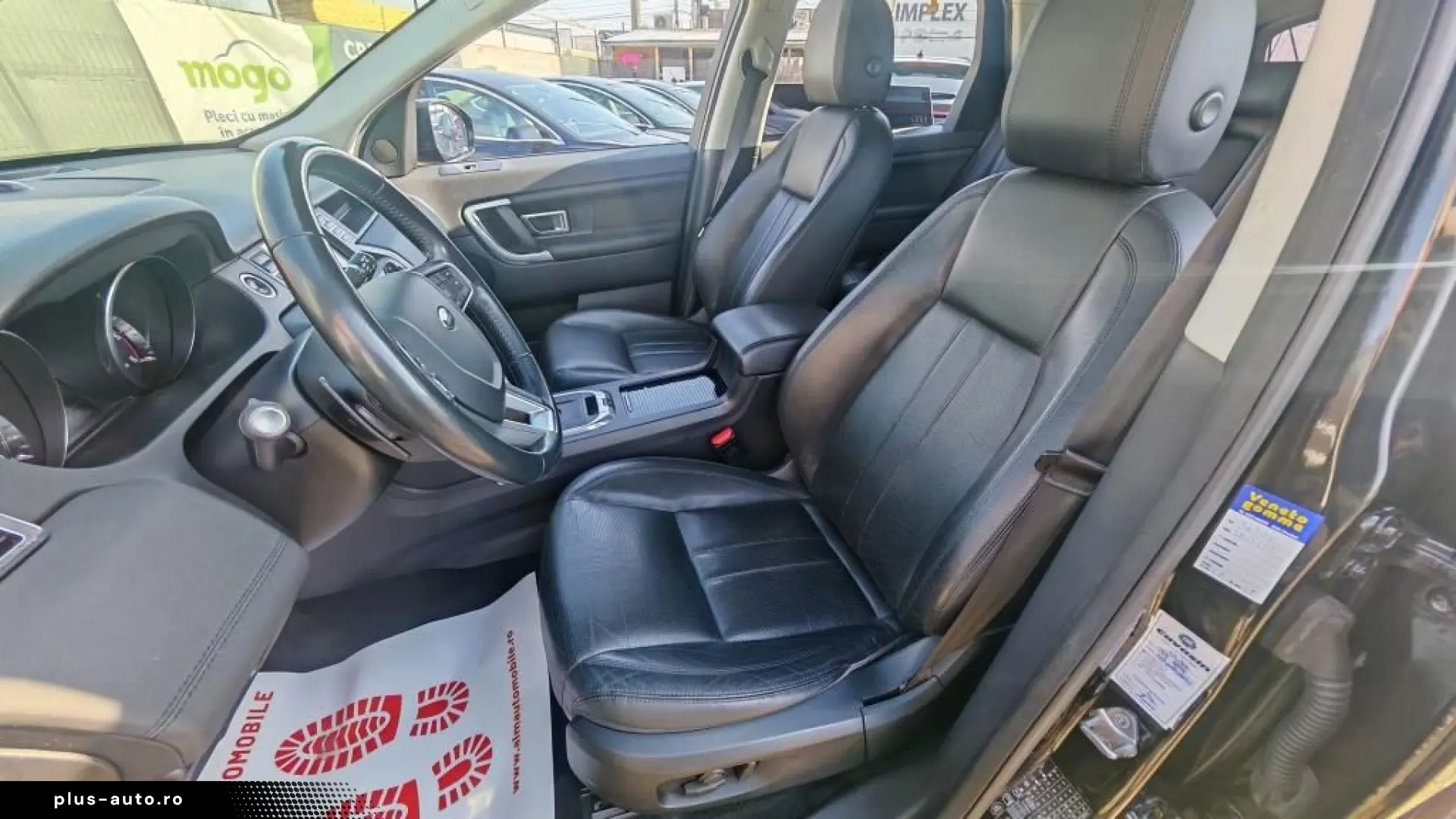 Land-Rover Discovery-Sport