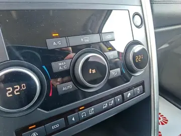 Land-Rover Discovery-Sport