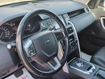 Land-Rover Discovery-Sport